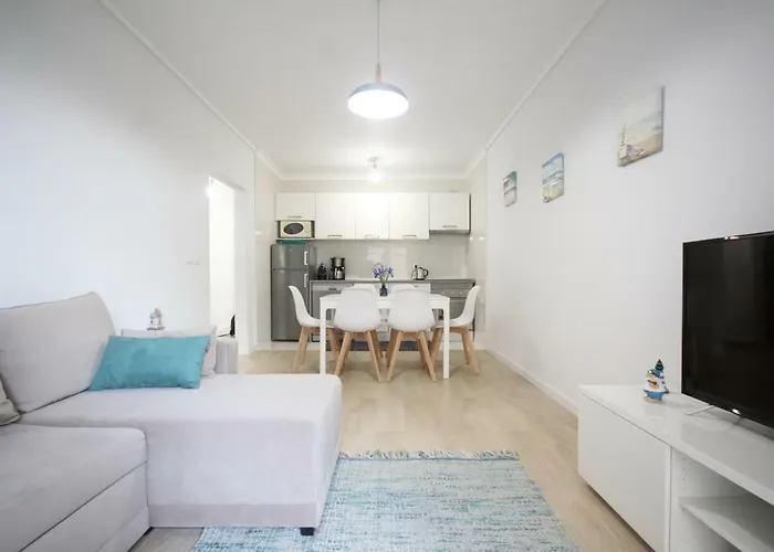 アパート Salinas House - T3 -